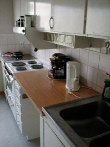 clean-white-kitchen-with-appliances